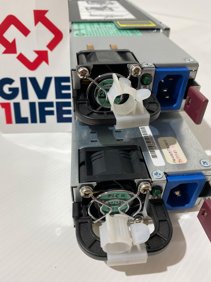 HP DL560 G8 5SFF 4XE5-4650(32CO/64TH) + 256GB RAM + P420 + 2PSU