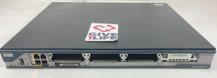 CISCO 2801 SWITCH 4 SLOTS 64MB COMPACT FLASH+128MB RAM +PSU 105W