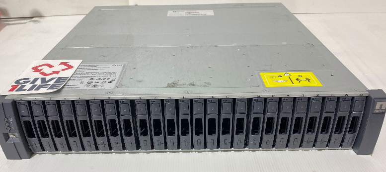 NETAPP DS2246 24SFF 2X111-00190+B0 +24 CADDIES+ 2XPSU 114-00065