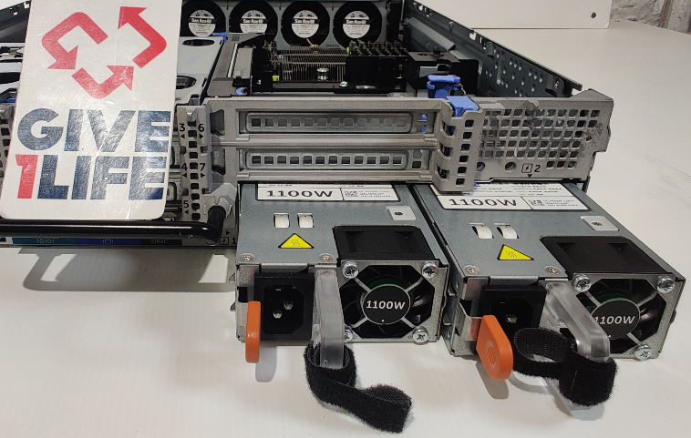 DELL R820 16SFF 4x E5-4620 +128GB + H710 + 4x1GB LAN